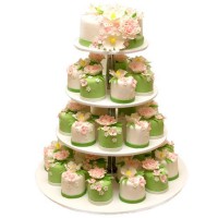 Башня из белых и зеленых пирожных с цветочками №1133