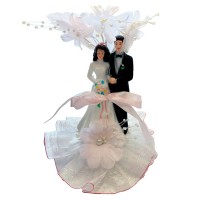 Фигурка жениха и невесты с букетом на свадебный торт №24