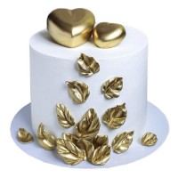 Свадебный торт с золотыми сердцами и листьями №3614