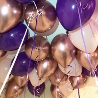 Золотые и фиолетовые шары под потолок №749