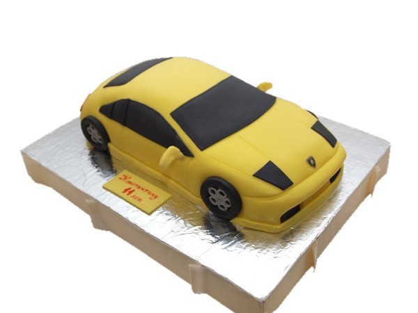 Торт в виде машины №527