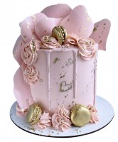 Торт розовый с макаронами №2210
