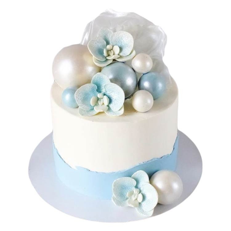 Торт Бело-голубой с шариками и цветами №2856